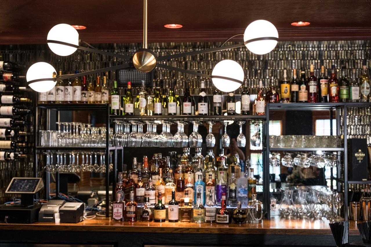 Brick Street Inn Zionsville ภายนอก รูปภาพ